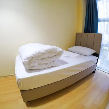 Hostel Karyola *